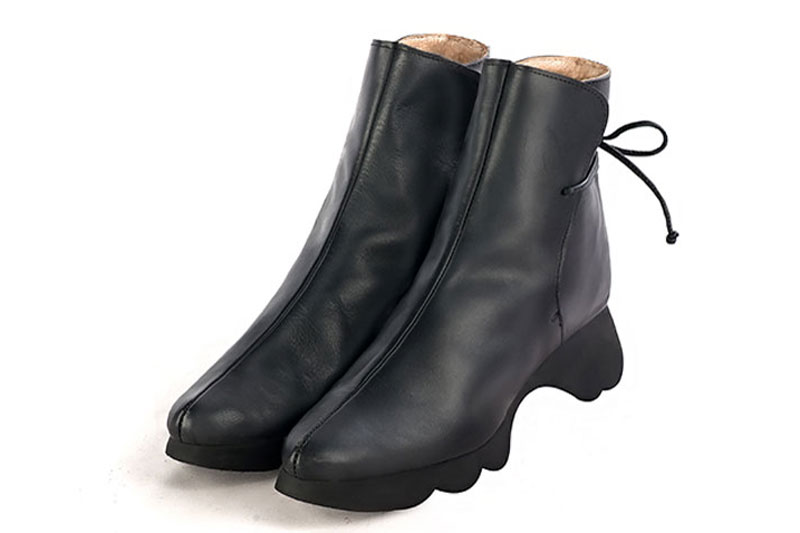 Satin black women's ankle boots with laces at the back.. Front view - Florence KOOIJMAN